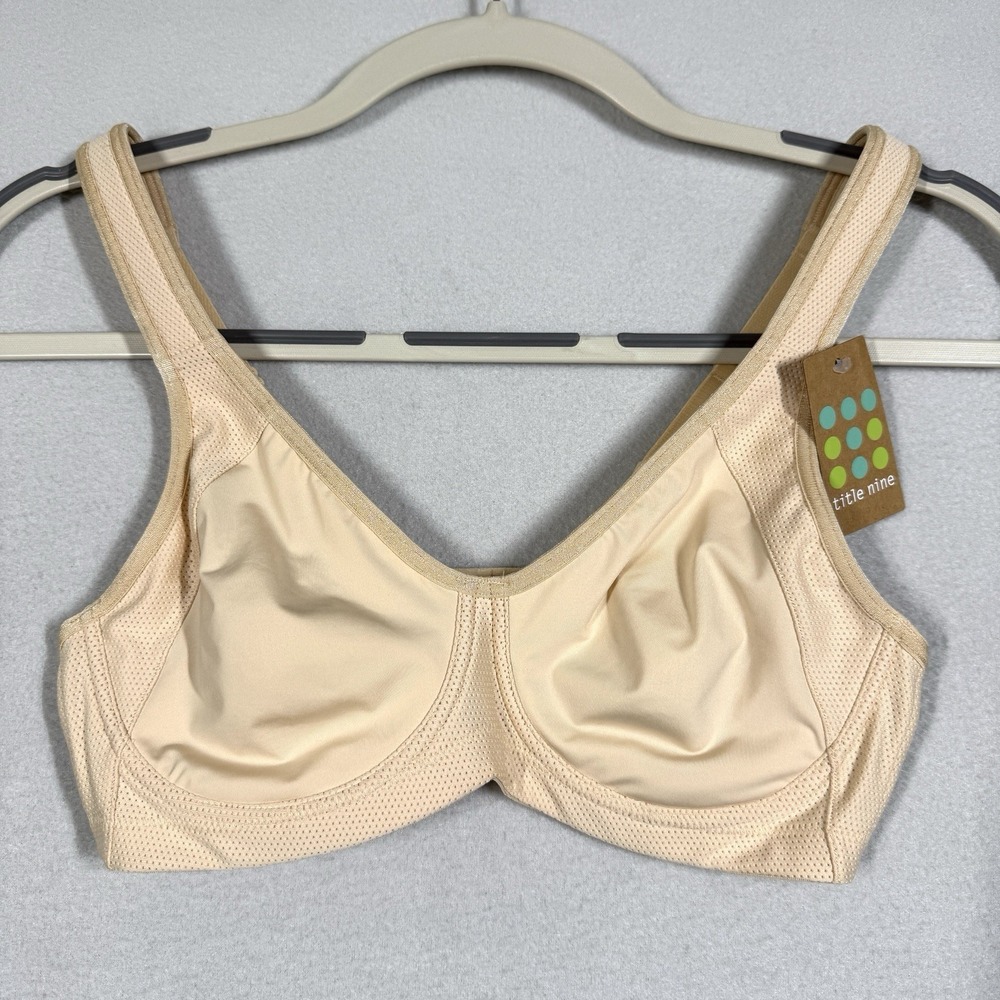 Title Nine Bra Womens 32C Cuz She Says So Underwire Sports Bra Latte NWT